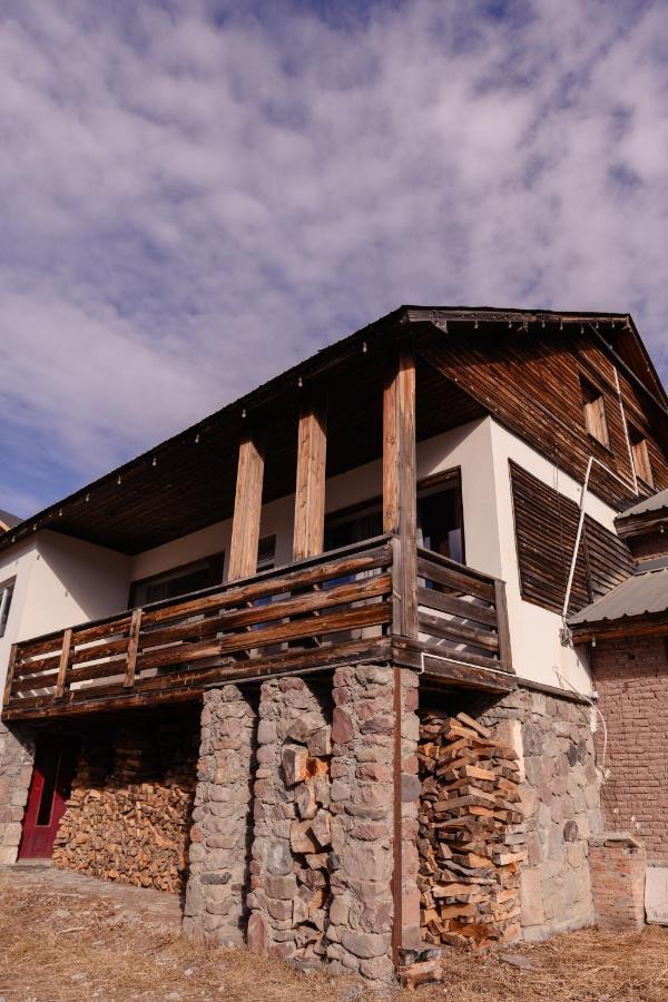 Hotel Truso Gudauri Exterior photo